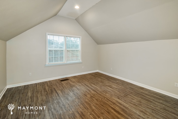 Building Photo - 5817 Carriage Brook Rd