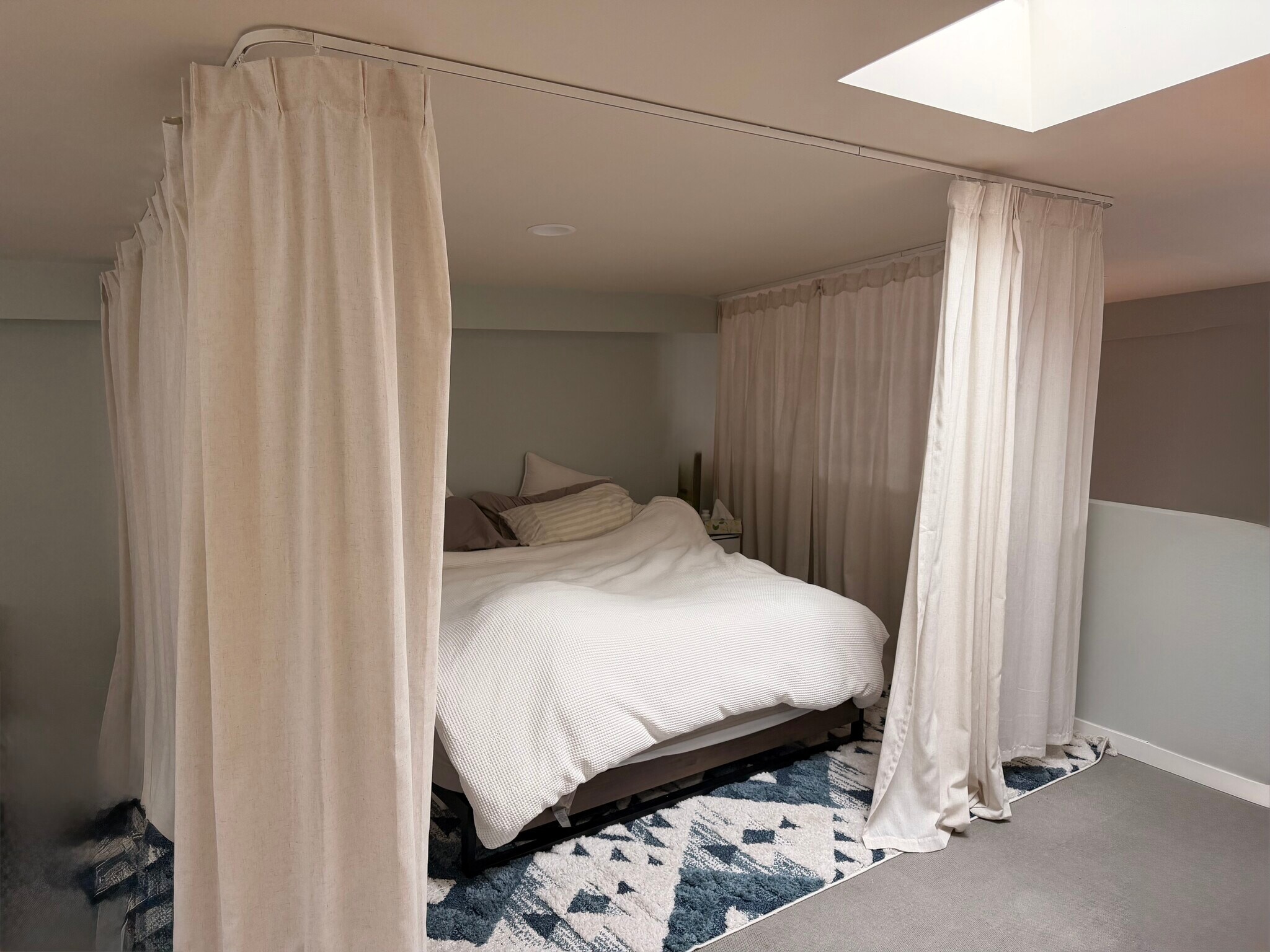 Bed with Canopy currently there - 2640 Lincoln Blvd