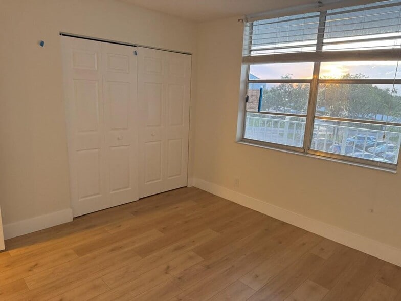 bedroom 2 - 7608 NW 18th St