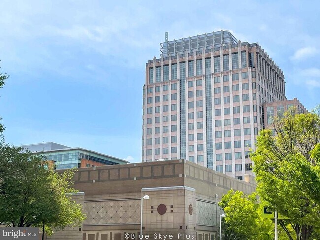 Building Photo - 1781 Jonathan Way
