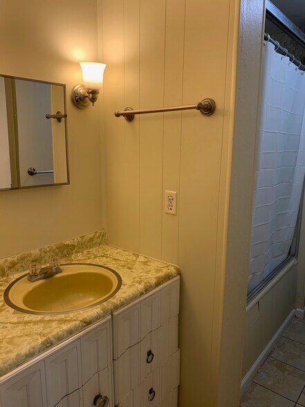 Bathroom - 2325 Ohio Ave