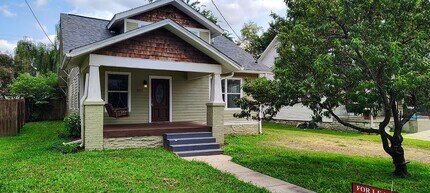 Building Photo - 807 Stockell St