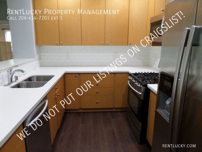 Building Photo - 205 S 51st St