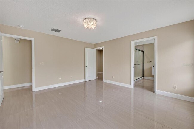 Building Photo - 1851 Great Falls Way