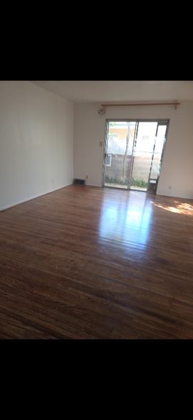 Building Photo - 311 Polmas Dr