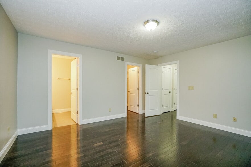 Building Photo - 2131 Juneau Way