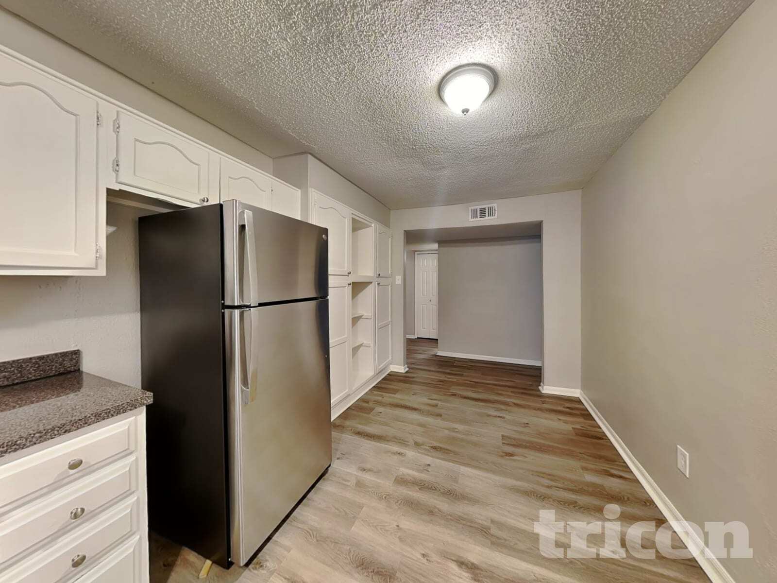 Building Photo - 1210 Green Hill Dr