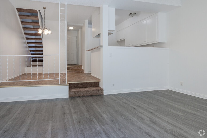 1BR, 1.5BA - 110SF - Cornuta Pines Apartments