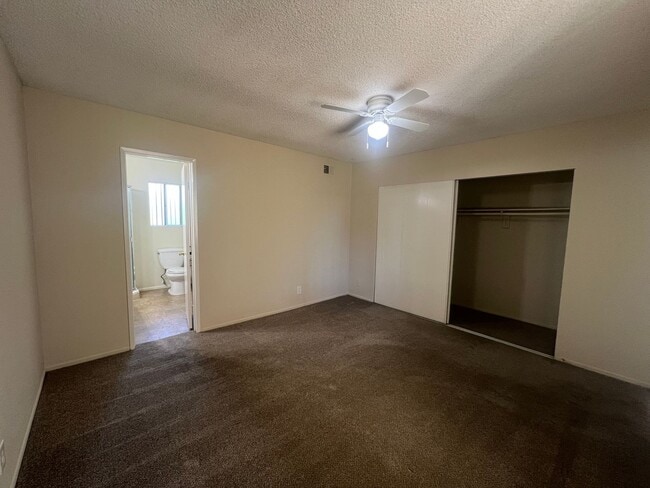 Building Photo - 3 Bedroom 2 Bath Home ,