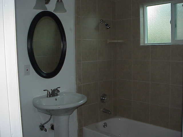 Building Photo - 26089 Victoria Blvd