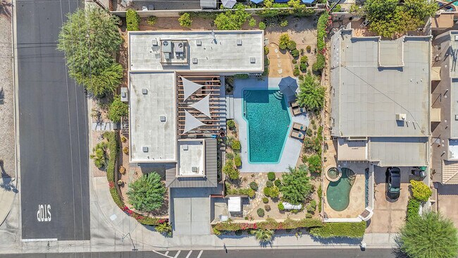 Building Photo - 53945 Eisenhower Dr