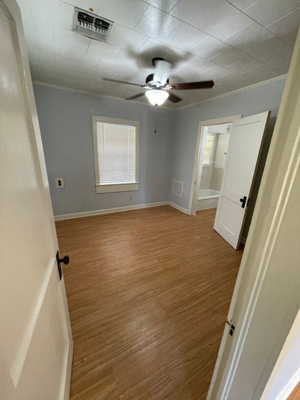 Building Photo - 208 St George St