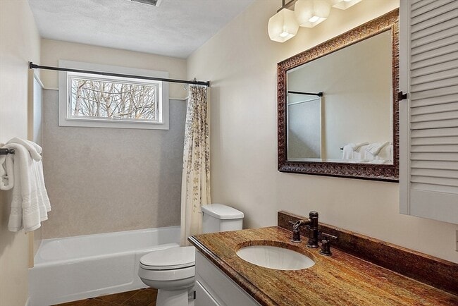 Building Photo - 39 Decatur St