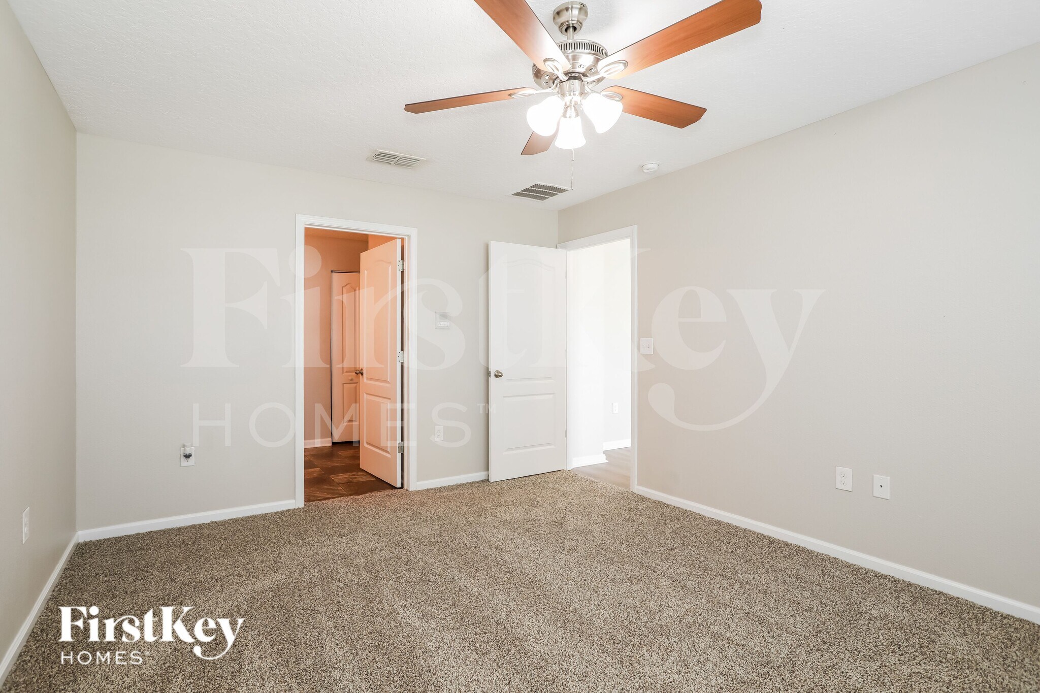 Building Photo - 3438 Canyon Falls Dr