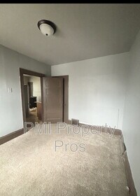 Building Photo - 2530 N 37th St