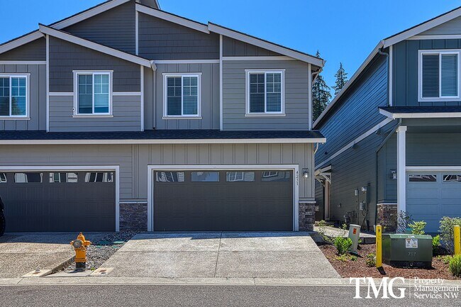 Primary Photo - 3 Bedroom, 2.5 Bath Townhome In Ridgefield!