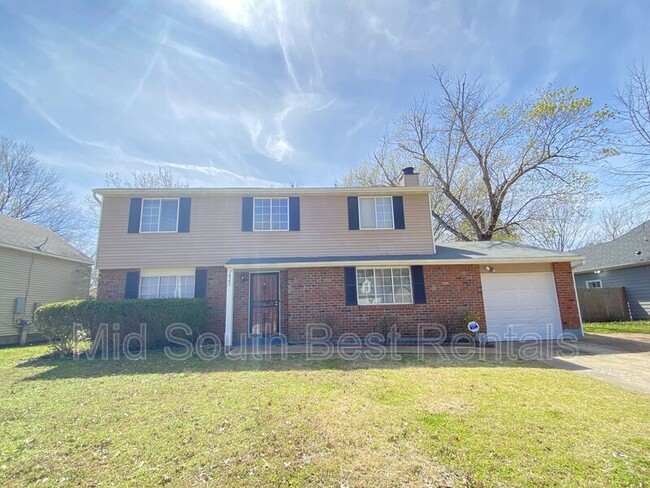 Primary Photo - 7425 Doncaster Ln (Southeast)