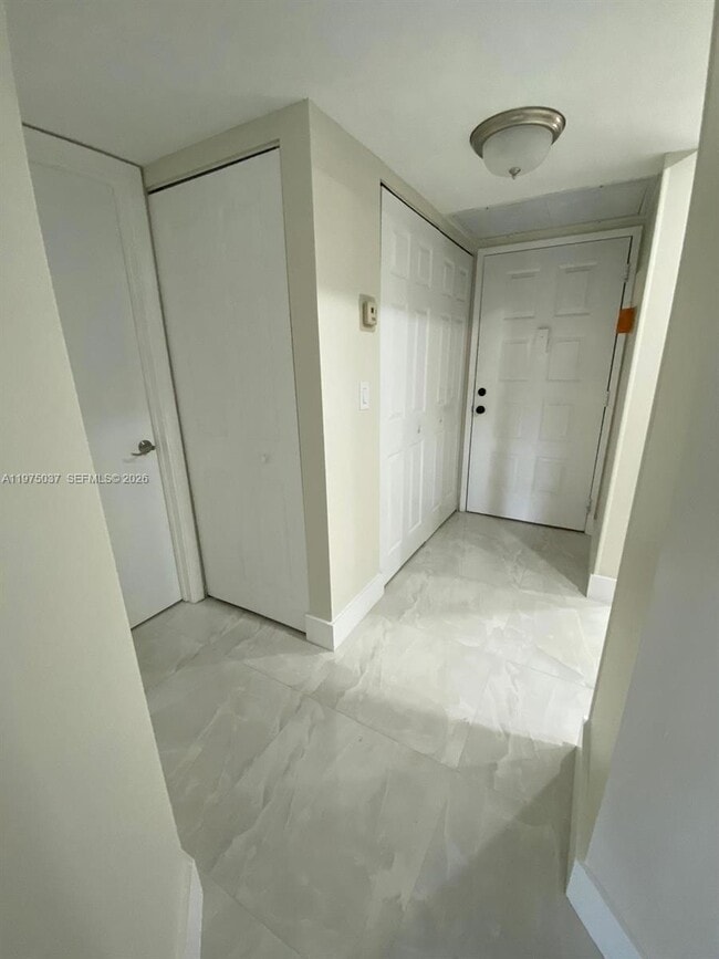 Building Photo - 8830 Royal Palm Blvd