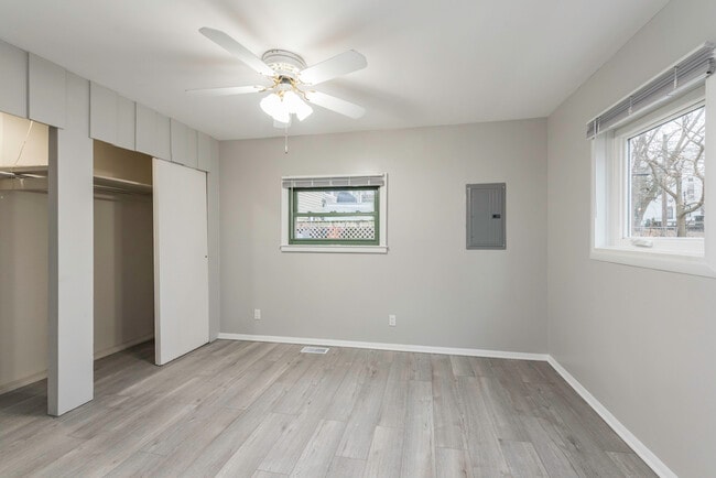 Building Photo - 510 Forest Glen Dr