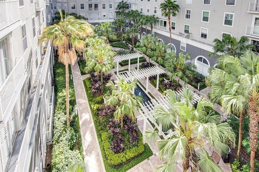 Building Photo - 700 S Harbour Island Blvd