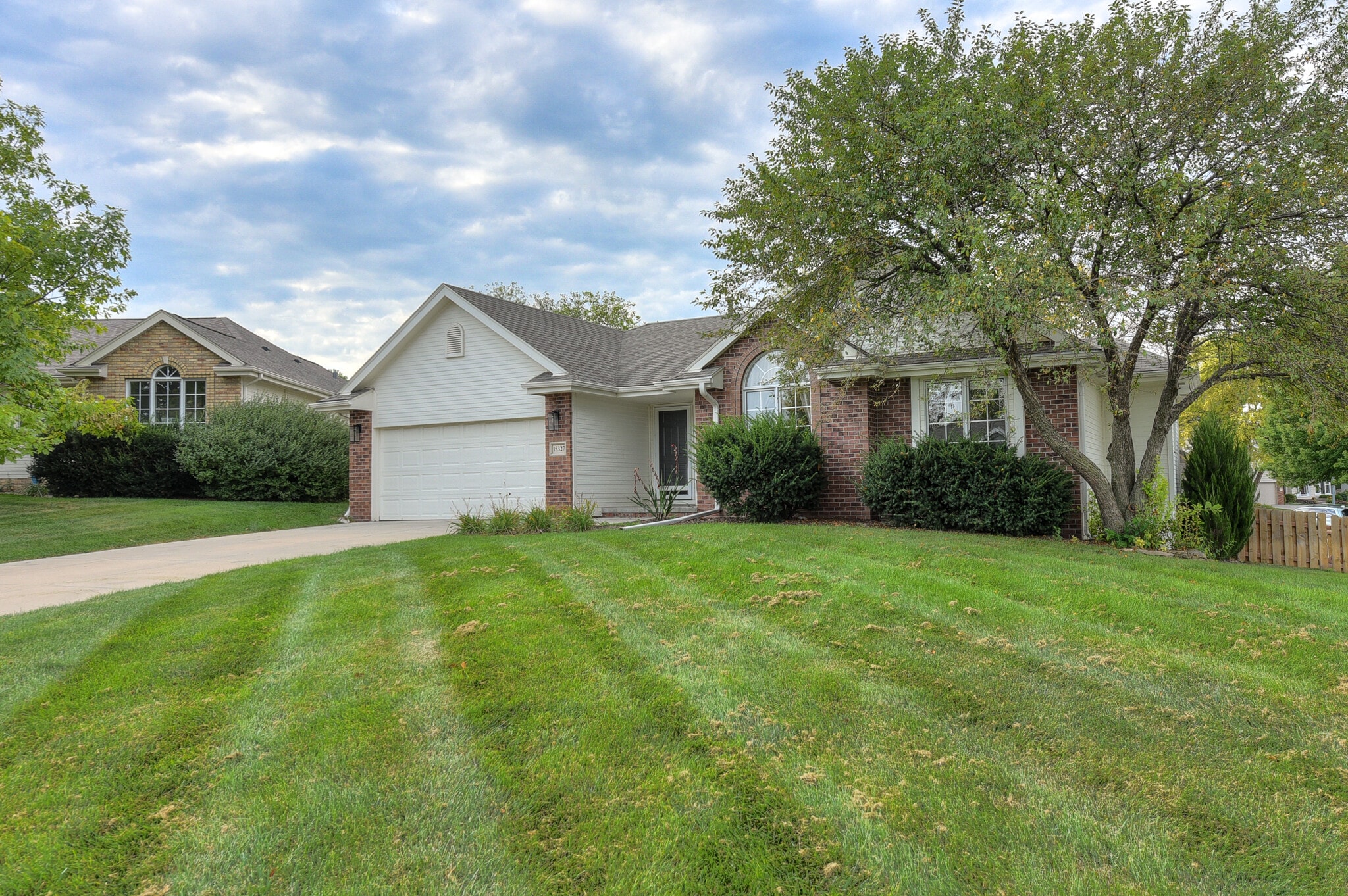 Building Photo - 15327 Parker Cir