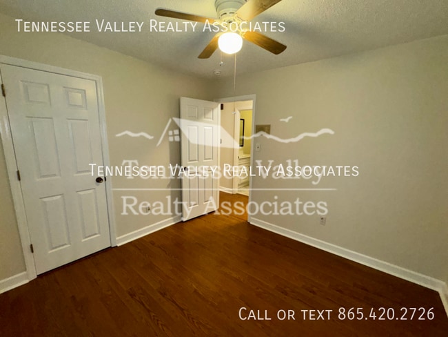 Building Photo - 1622 Colonade Rd