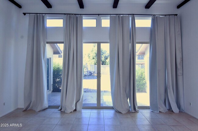 Building Photo - 16216 N 33rd Dr