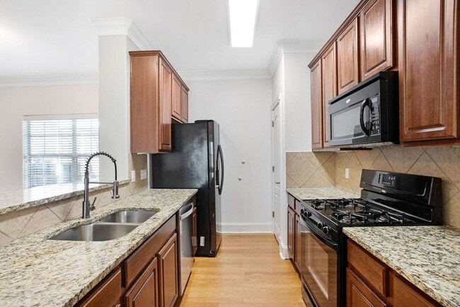 Building Photo - 6715 Windrift Way