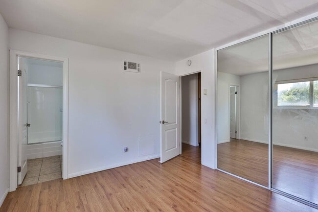 Building Photo - 6333 College Grove Way