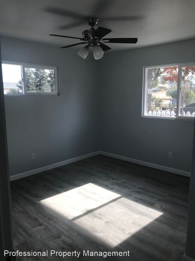 Building Photo - 3 br, 2 bath House - 4235 Prairie Rd