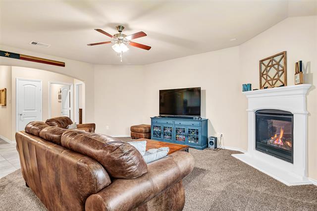 Building Photo - 10100 Levelland Pl