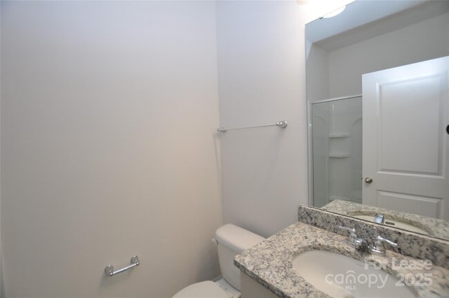 Building Photo - 8007 Oakmere Rd