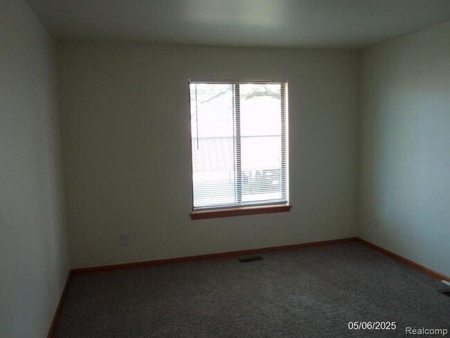 Building Photo - 15765 Balfour Dr