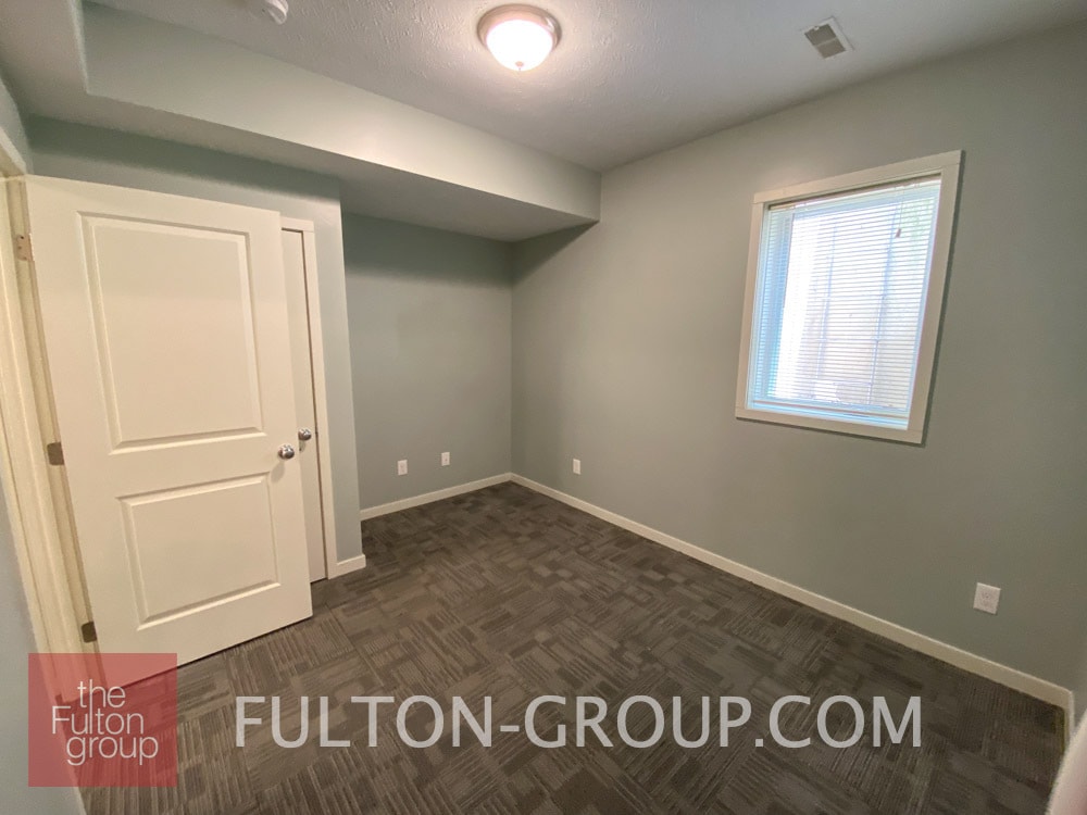 Building Photo - 336 Donald Plz SE