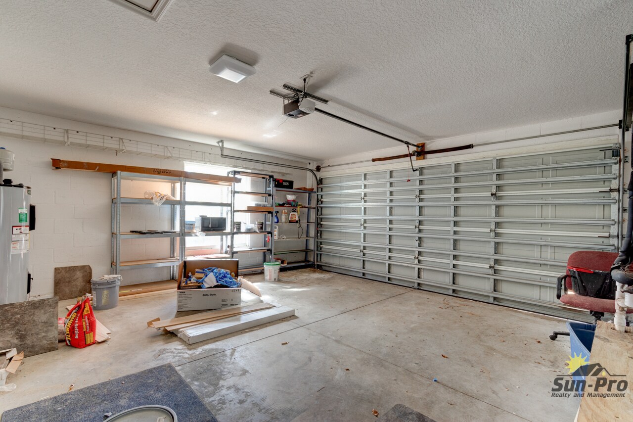 Building Photo - 5505 W Magnolia Ave