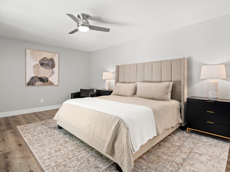 Building Photo - 28 Turnberry Dr