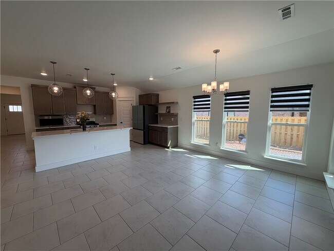 Building Photo - 241 Ryker Rdg