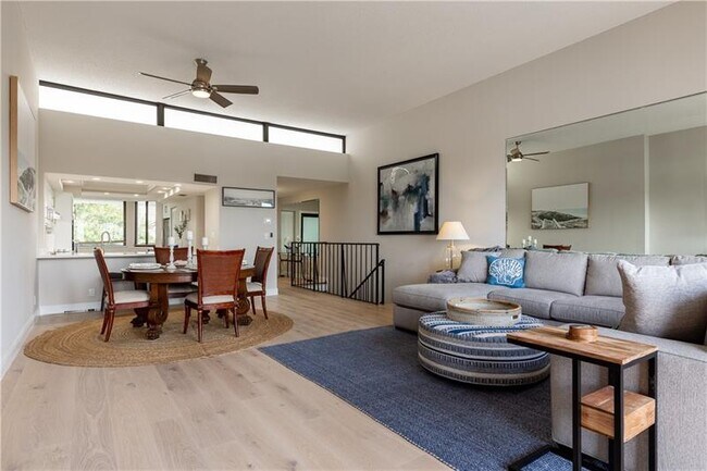 Building Photo - 1800 S Ocean Dr