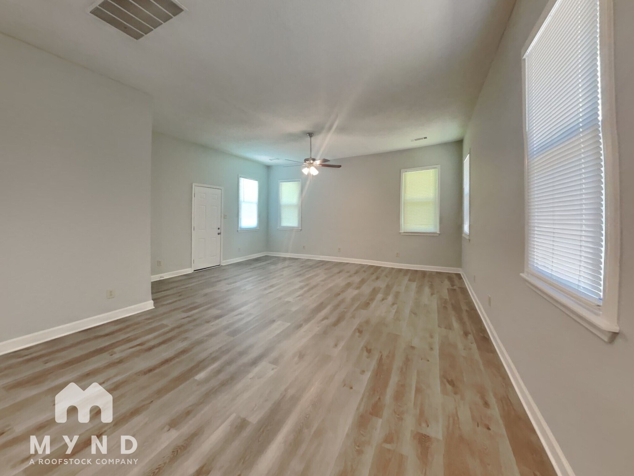Building Photo - 1057 Fleece Pl