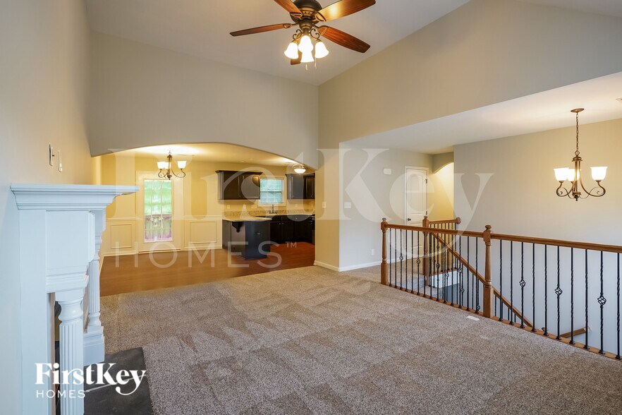 Building Photo - 1305 Marcy Ct