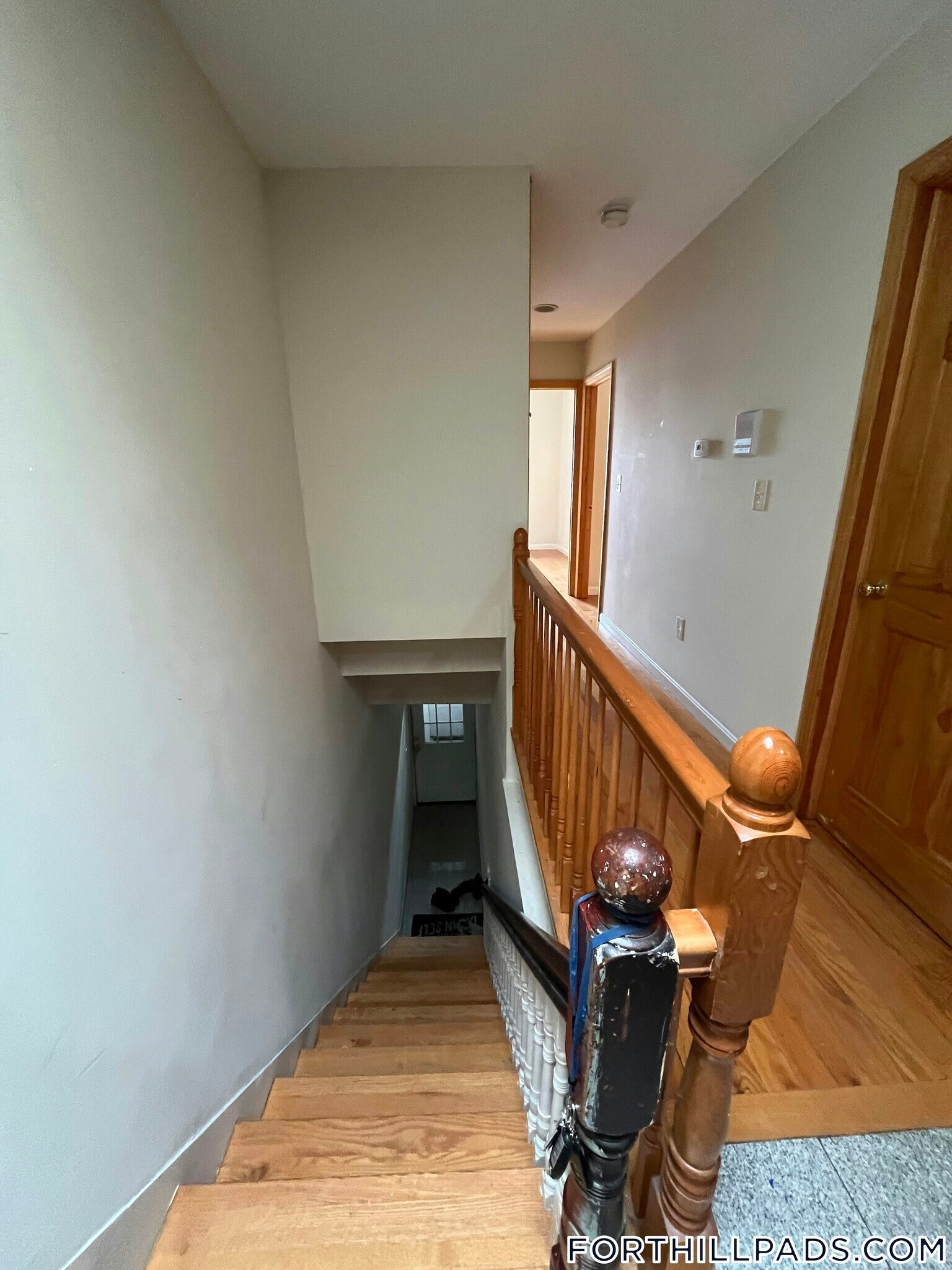 Building Photo - 10 Moreland St