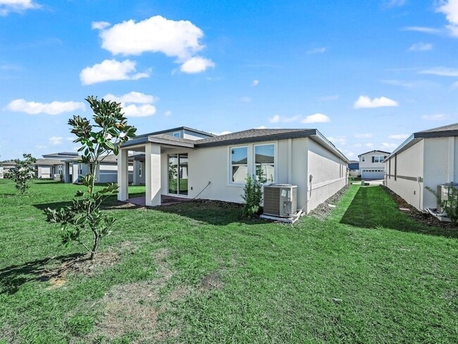 Building Photo - 520 Kennedy Dr
