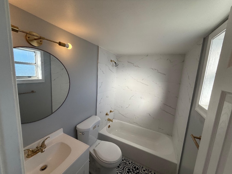 Building Photo - 2605 NW 135th St