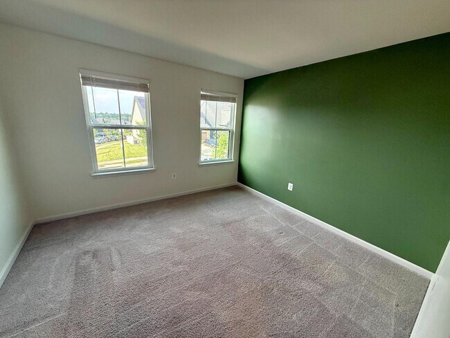 Building Photo - 1116 City View Ln