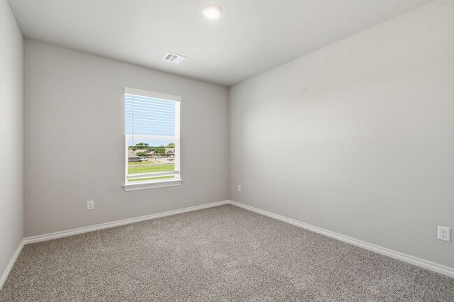 Building Photo - 4 Bed | 3 Bath | New Build | Bartlesville