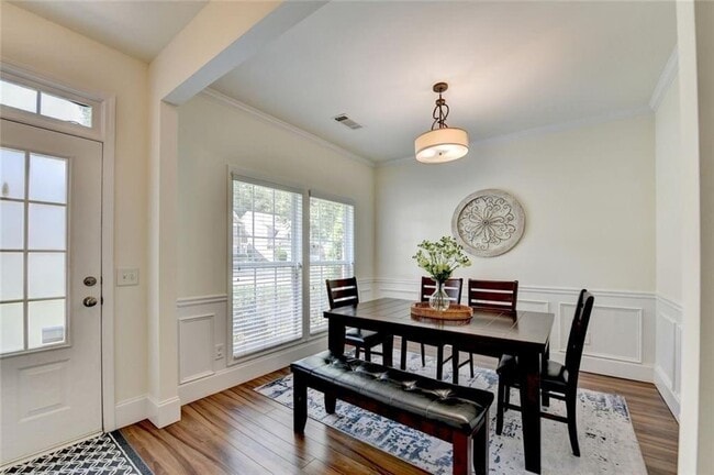 Building Photo - 335 Pintail Ct