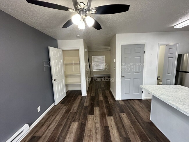 Building Photo - 285 W 600 N