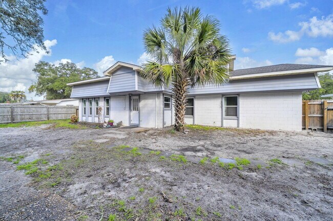 Building Photo - 358 Kepner Dr NE