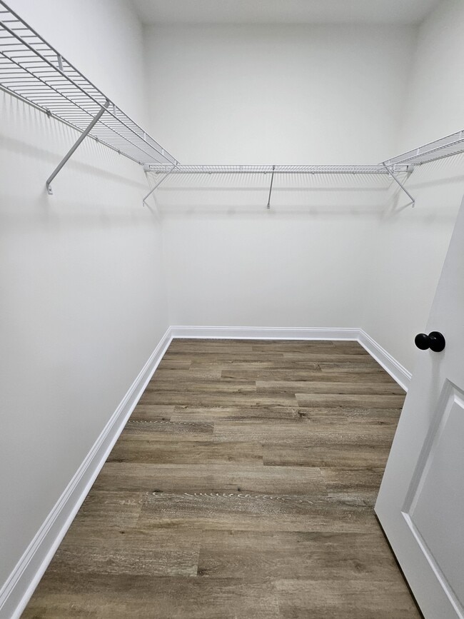 Building Photo - 1033 Oberry Rd