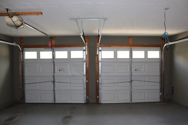 Building Photo - Welcome to this cozy and conveniently located 3-bedroom, 2.5-bathroom home in McDonough, GA.